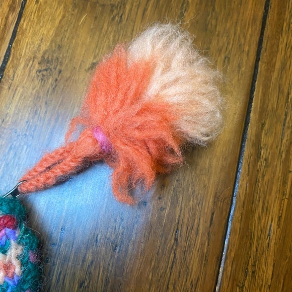 Lucette Collection French Knot zip pouch 100% wool Dream rainbow zip bag - Picture 2 of 8